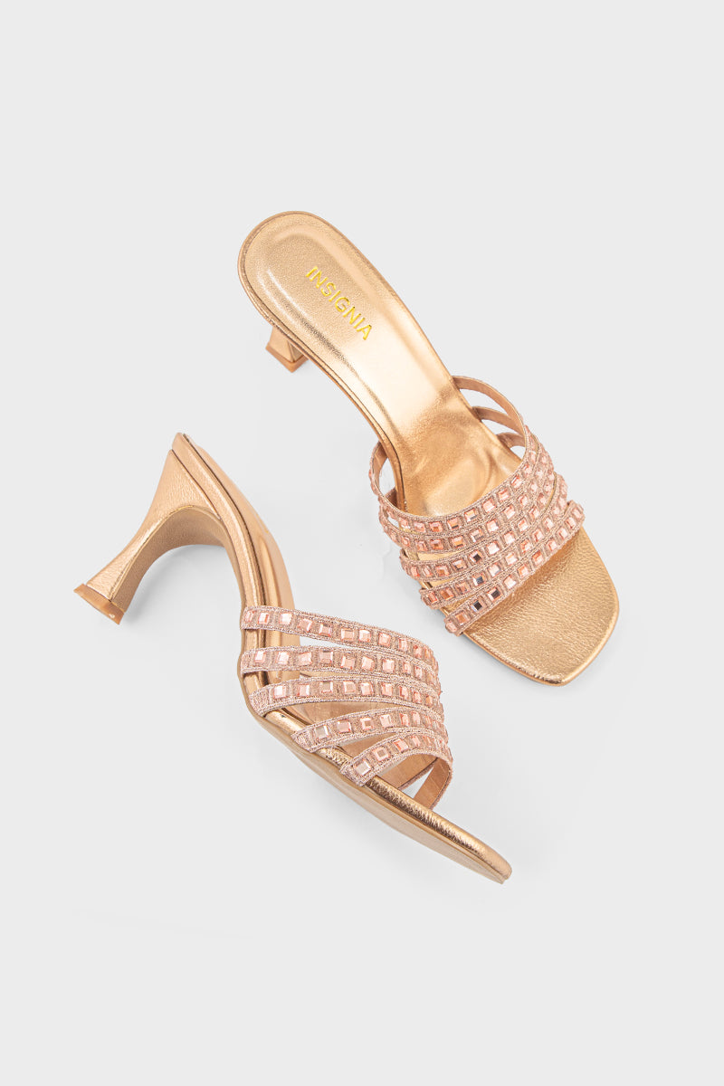 Gold', 'footwear', 'shoes