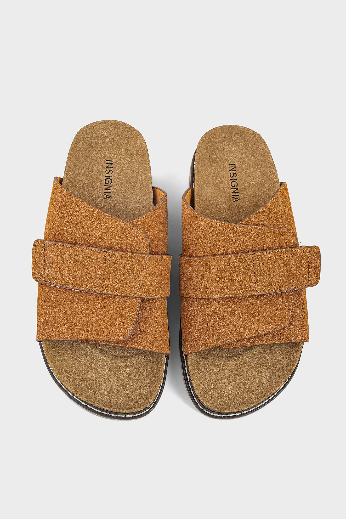 Best Men Casual Slip On MO1023-Brown  Best Price 