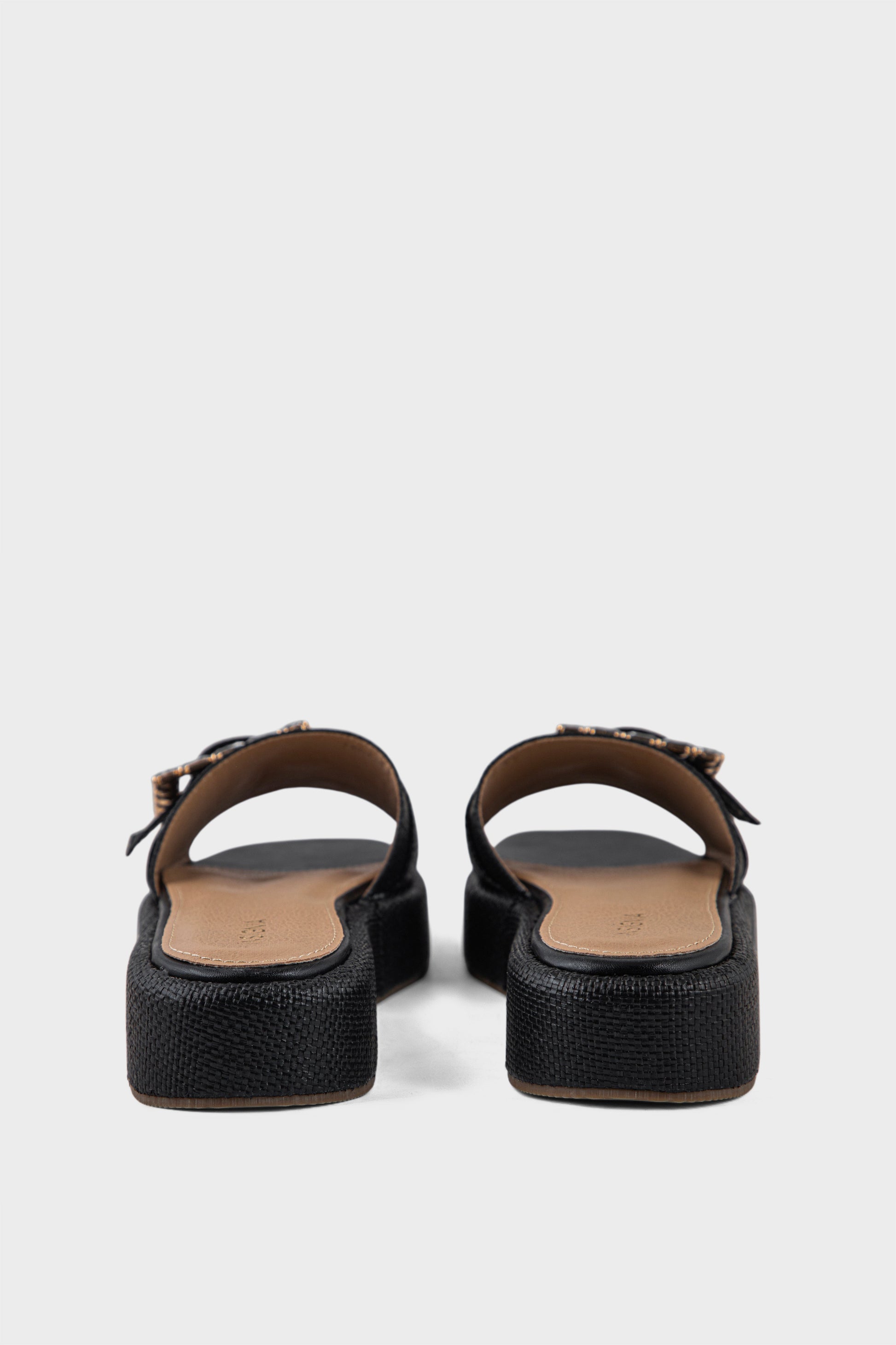 Buy Comfort Slip On IK0116-Black | Premium Women Shoes UAE