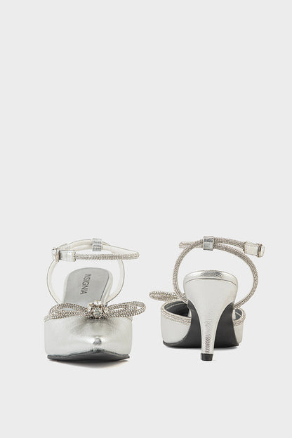  'footwear', 'shoes', 'fashion', 'comfortable