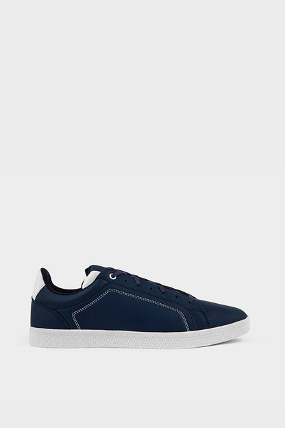 Casual Sneakers