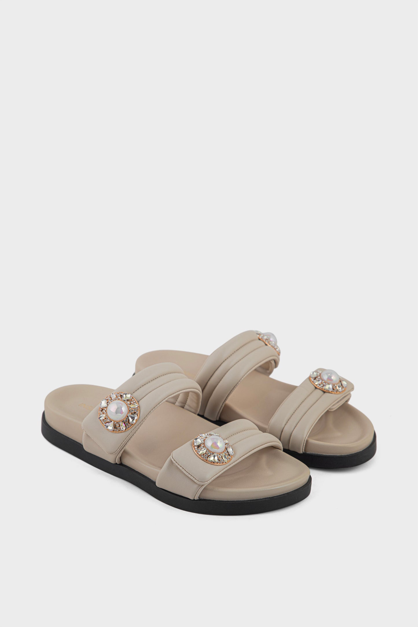 Comfort Slip On IK0106-Beige | Premium Women Shoes UAE