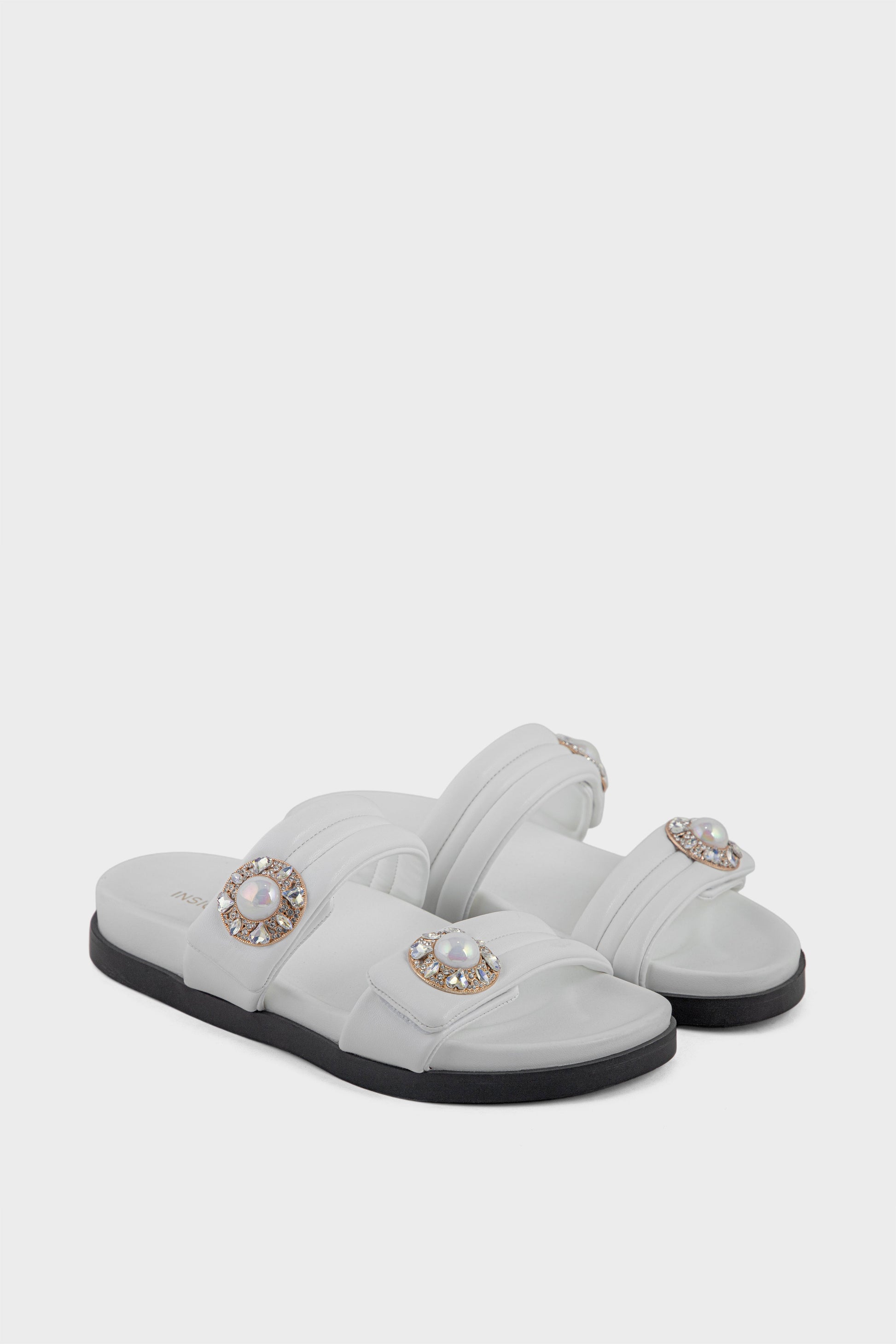 Comfort Slip On IK0106-White | Premium Women Shoes UAE