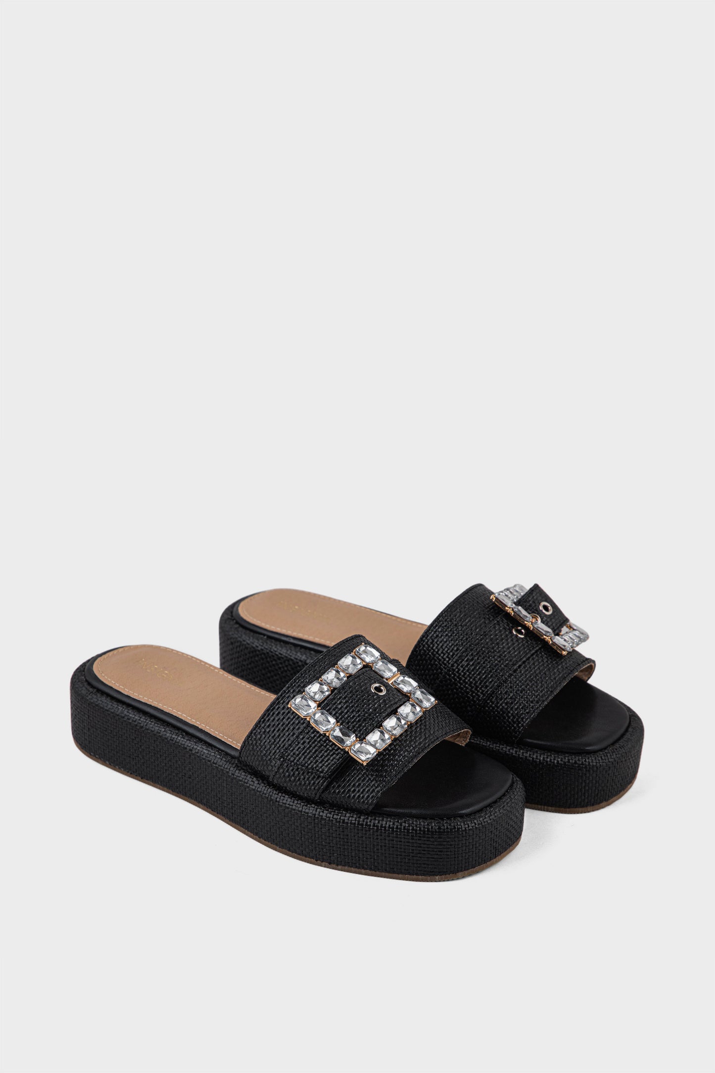 Comfort Slip On IK0116-Black | Premium Women Shoes UAE