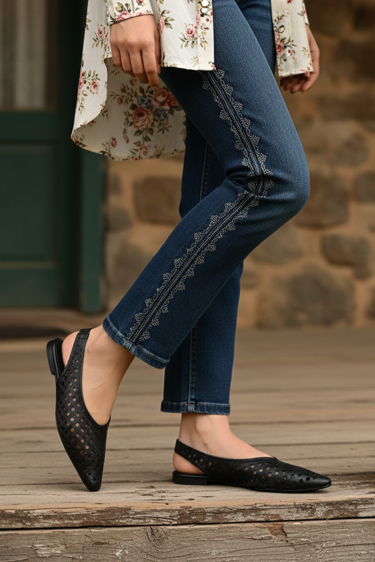 IC4007-Black', 'footwear