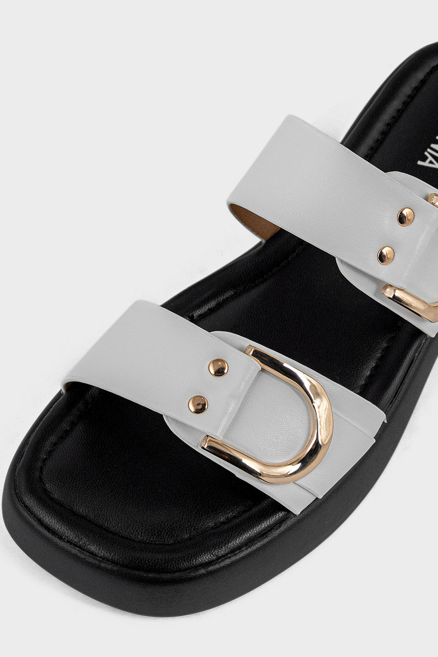 Comfort Slip On IK0122-White
