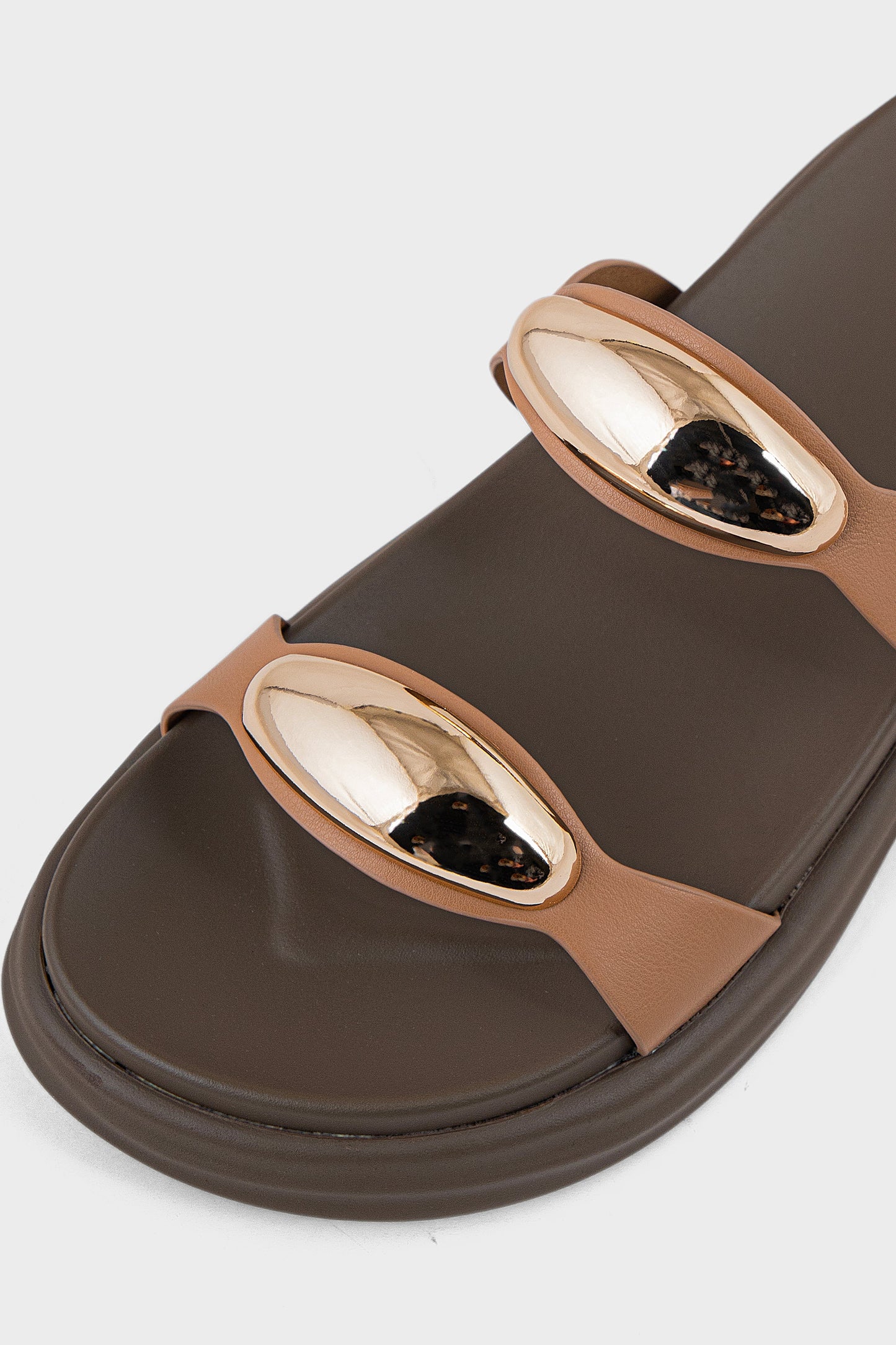 Shop Comfort Slip On IK0121-Brown