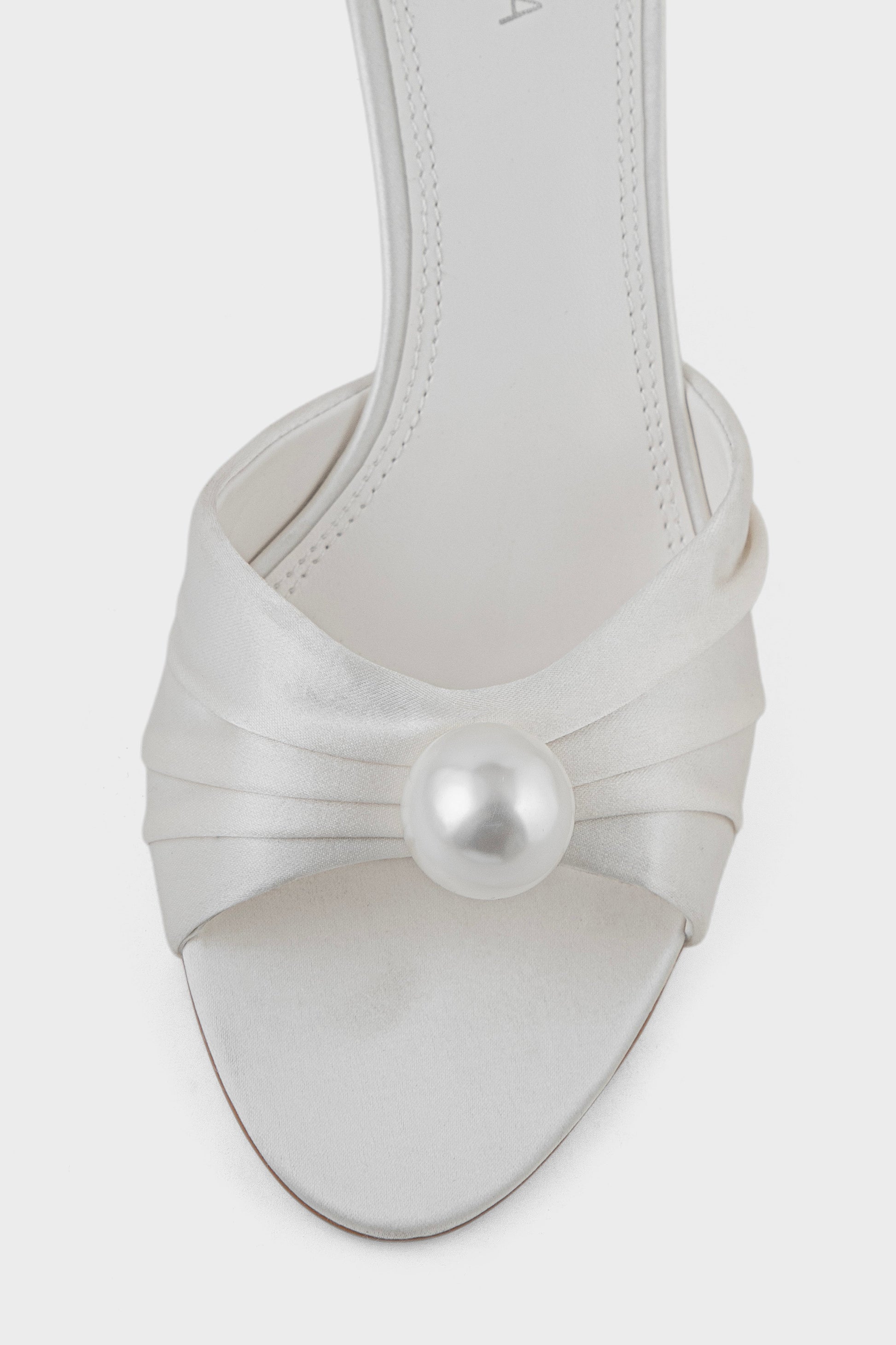 Shop Formal Slip On IF0215-Off White