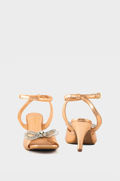 footwear', 'shoes